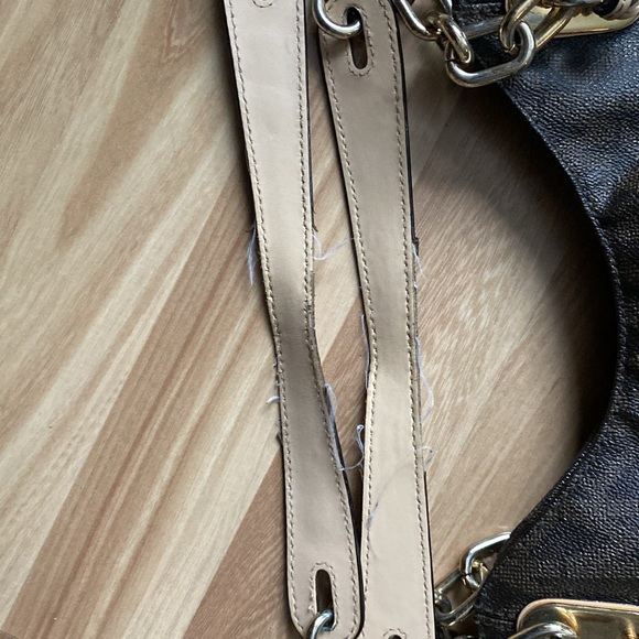 Authentic Michael kors purse - Picture 5 of 6